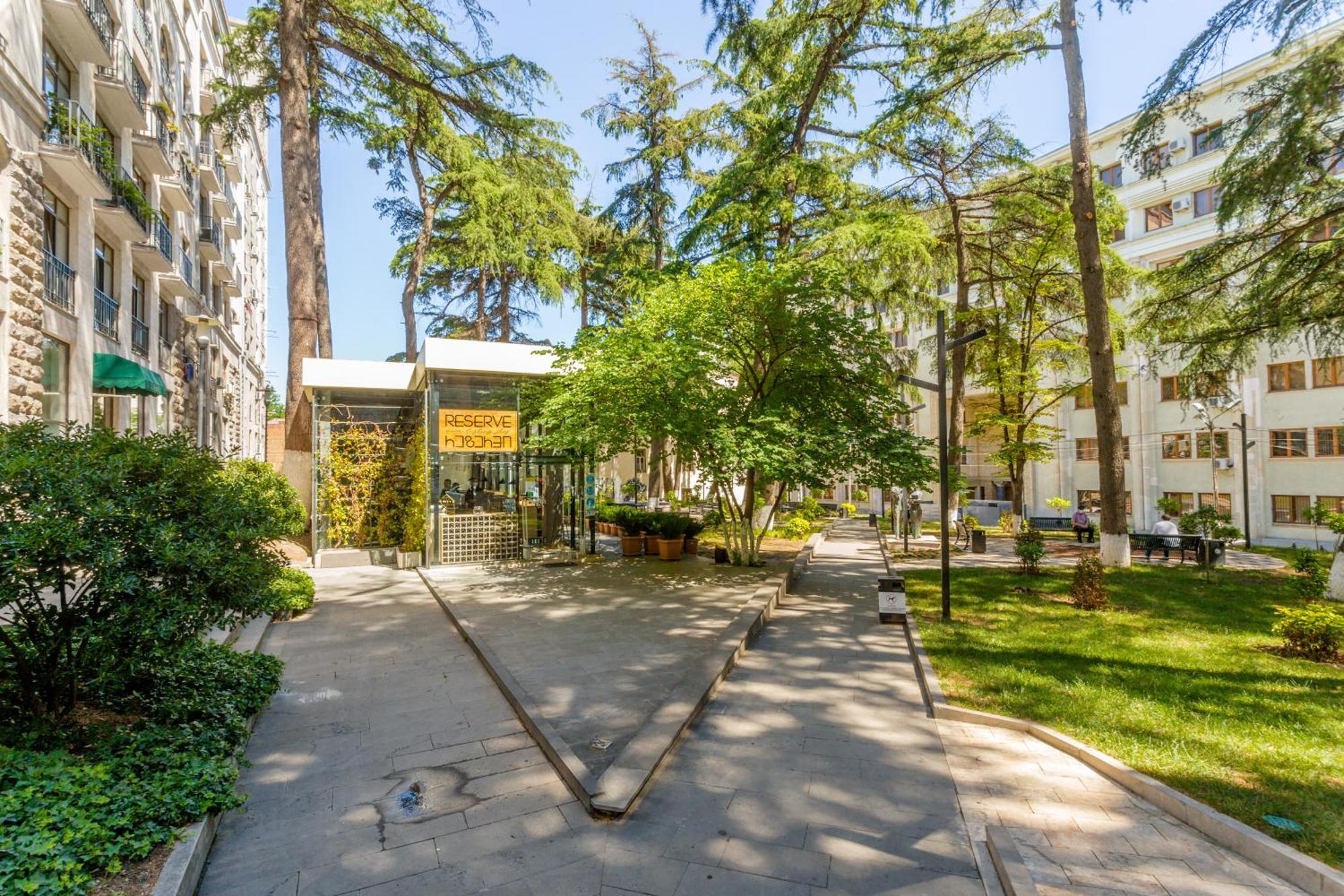 New Age Living Apartment Tbilisi Exterior photo